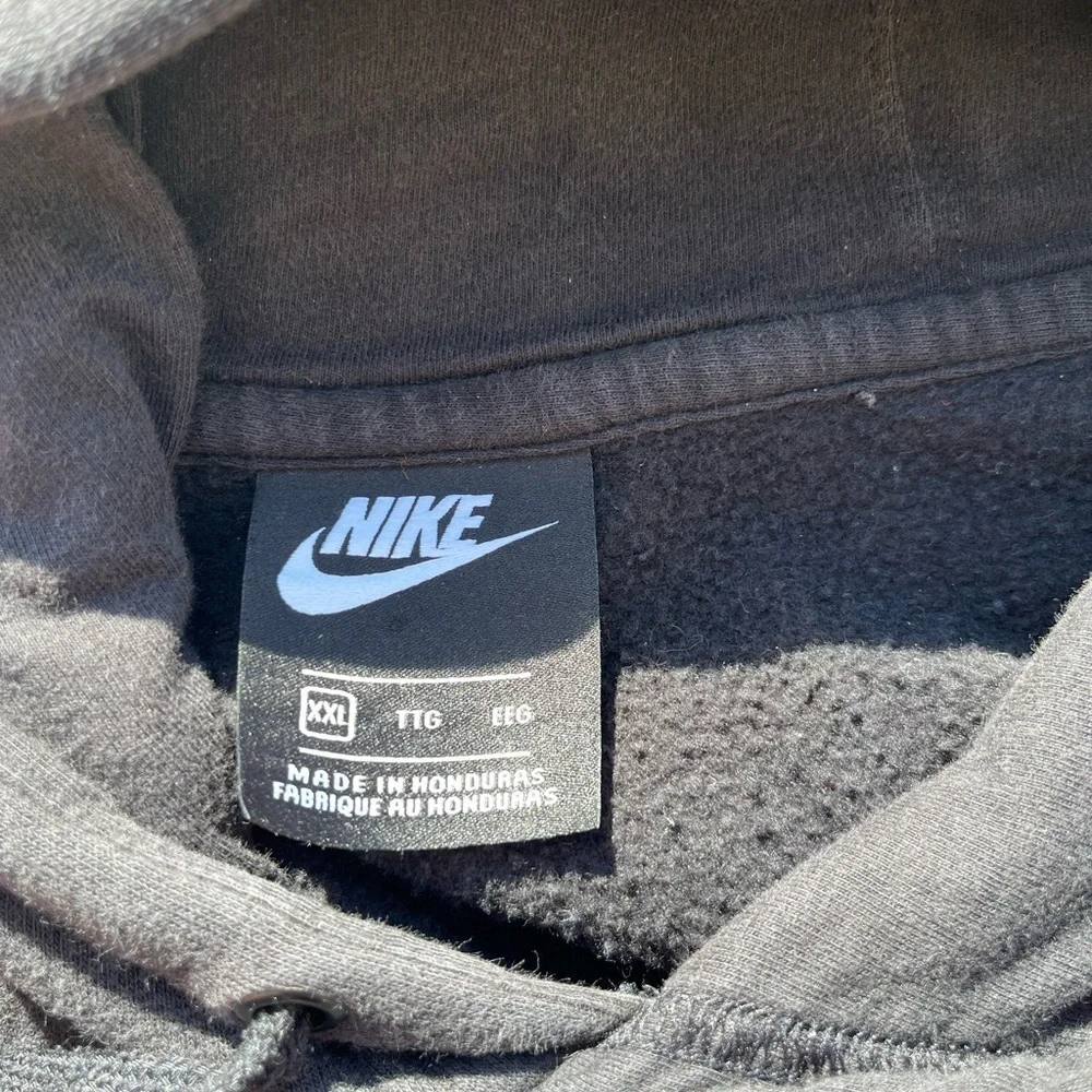 Men's Nike Hoodie Black Swish Logo 2XL Pocket Pullover Cotton Streetwear Active - Picture 3 of 12